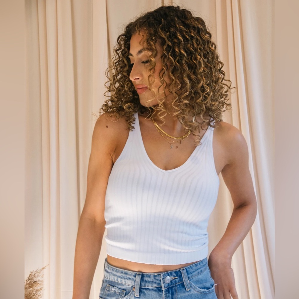 Cleo Ribbed Knit Tank - Picture 3 of 3